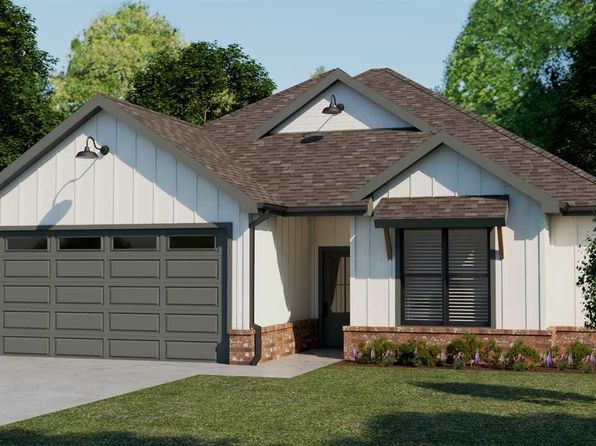 Wood Flooring Tyler Real Estate 33 Homes For Sale Zillow