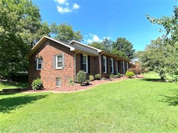 Columbia KY Single Family Homes For Sale - 31 Homes | Zillow