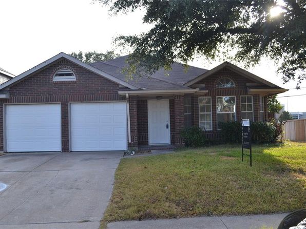 Attached Garage Plano Real Estate Plano Tx Homes For Sale Zillow