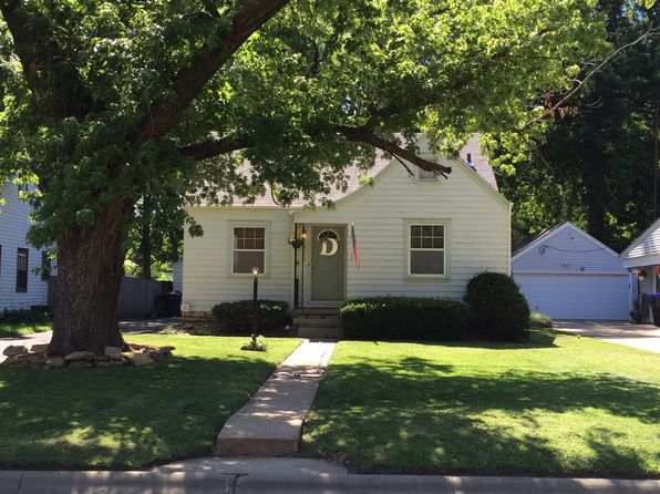 Oversized Garage Topeka Real Estate Topeka Ks Homes For Sale