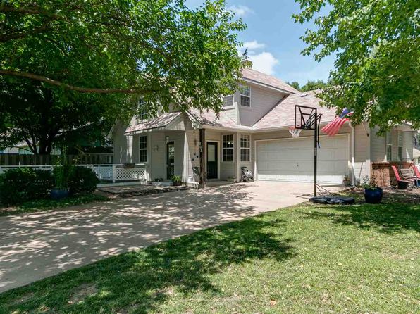 802 Northfield Rd Manhattan Ks 66502 Zillow