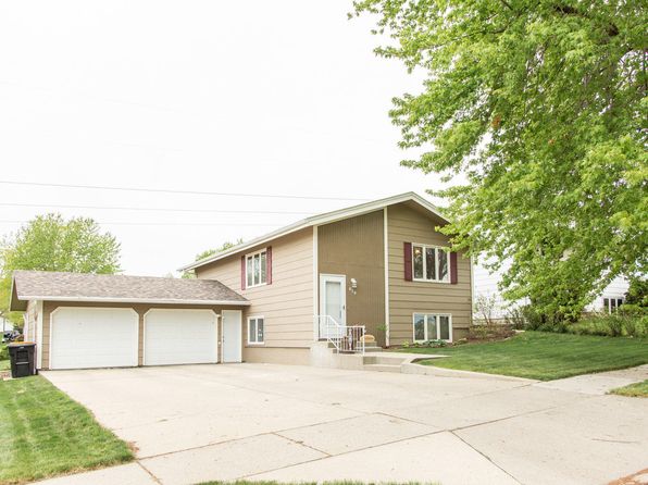 818 N 34th St Bismarck Nd 58501 Zillow