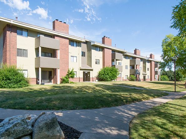 4925 valley view ln west des moines ia 50265 zillow