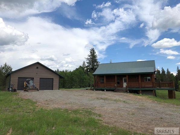 Log Cabins - ID Real Estate - Idaho Homes For Sale | Zillow