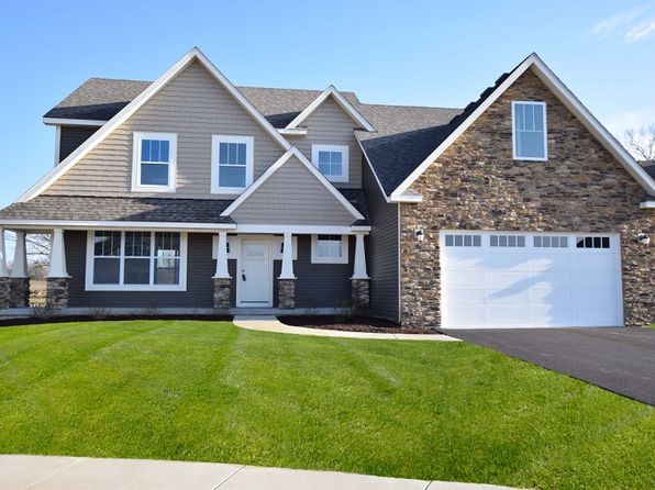 Gourmet Kitchen Le Claire Real Estate Le Claire Ia Homes For