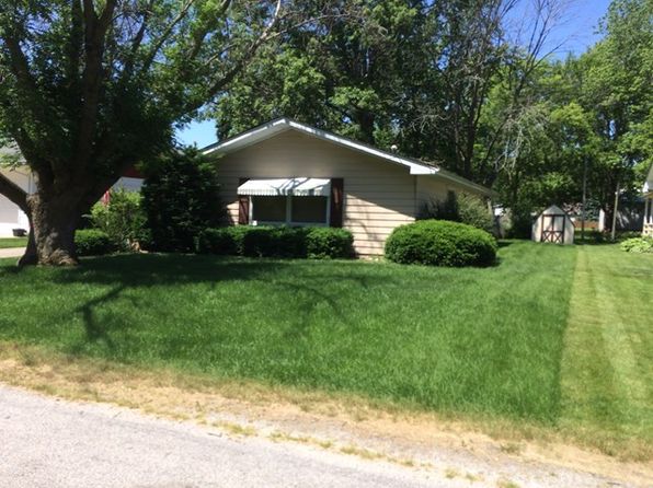 Fairbury Real Estate - Fairbury IL Homes For Sale | Zillow