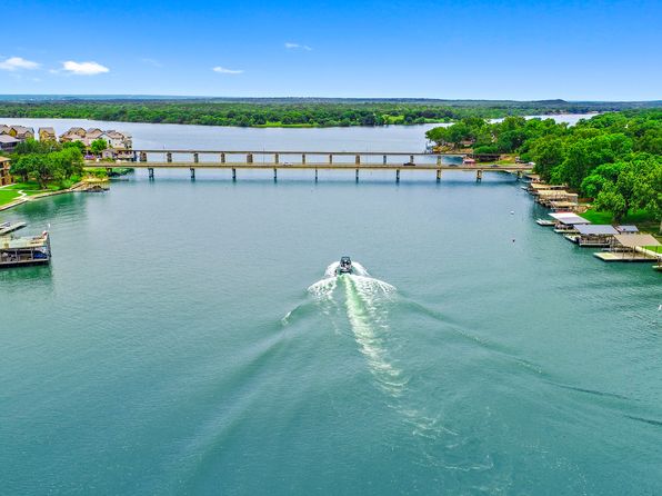 homes for sale lake lbj kingsland tx