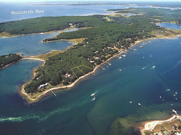 Wareham MA Waterfront Homes For Sale - 21 Homes | Zillow