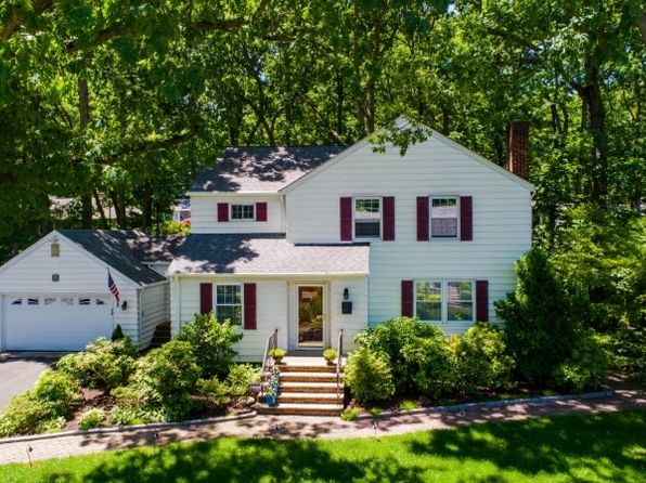 In Packanack Lake - Wayne Real Estate - 0 Homes For Sale | Zillow