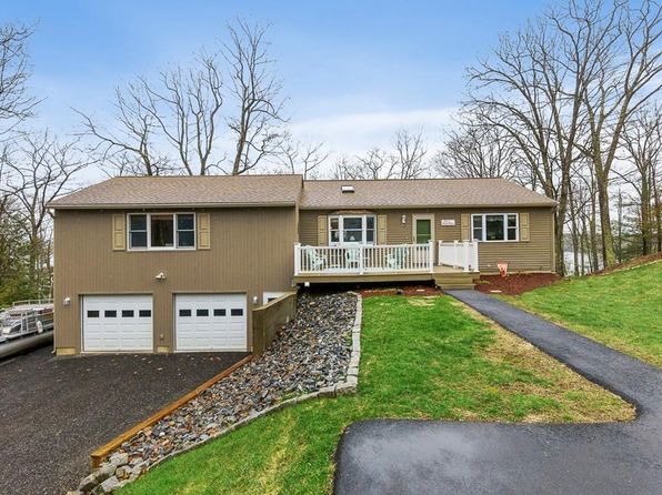 30 Lake View Dr Ashburnham Ma 01430 Zillow