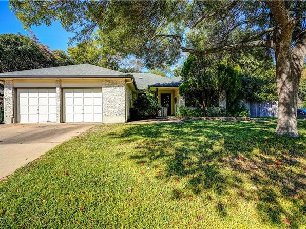 Secluded Backyard Austin Real Estate Austin Tx Homes For Sale