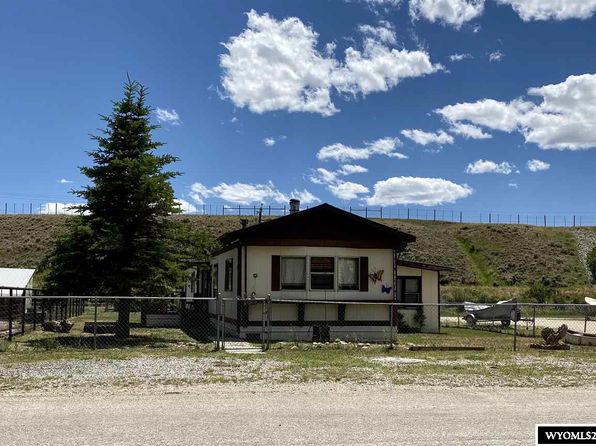 Saratoga Real Estate - Saratoga WY Homes For Sale | Zillow