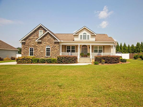 Town And Country Greenwood Sc >> Greenwood Real Estate Greenwood Sc Homes For Sale Zillow Town And Country Greenwood Sc >> Greenwood Real Estate Greenwood Sc Homes For Sale Zillow