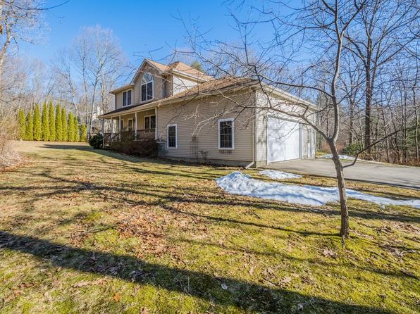 376 Stafford St Charlton Ma 01507 Zillow