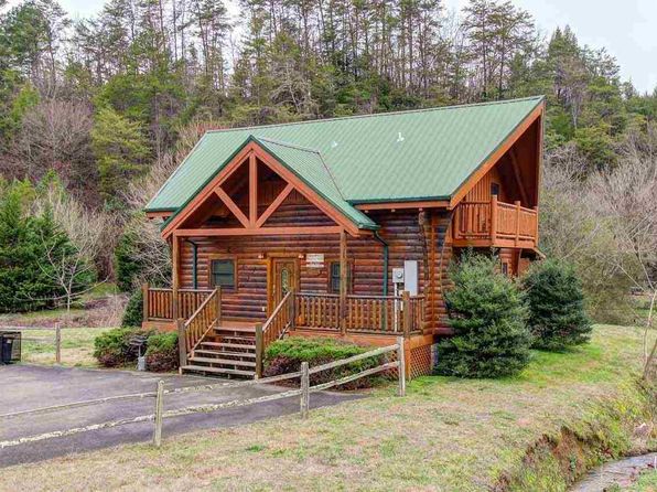 Log Cabin Sevierville Real Estate 18 Homes For Sale Zillow