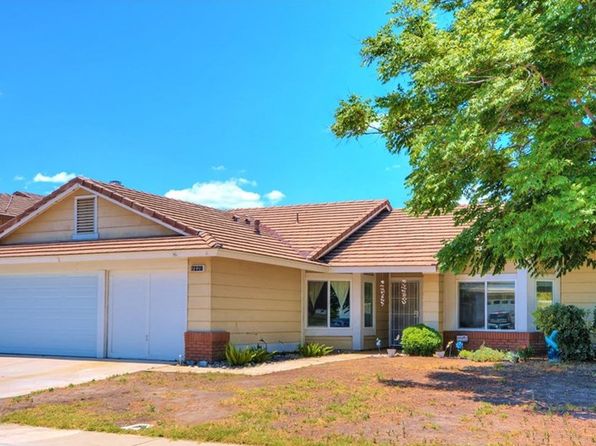 Fontana Real Estate - Fontana CA Homes For Sale | Zillow