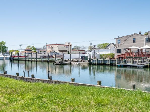 Freeport NY Waterfront Homes For Sale - 65 Homes | Zillow