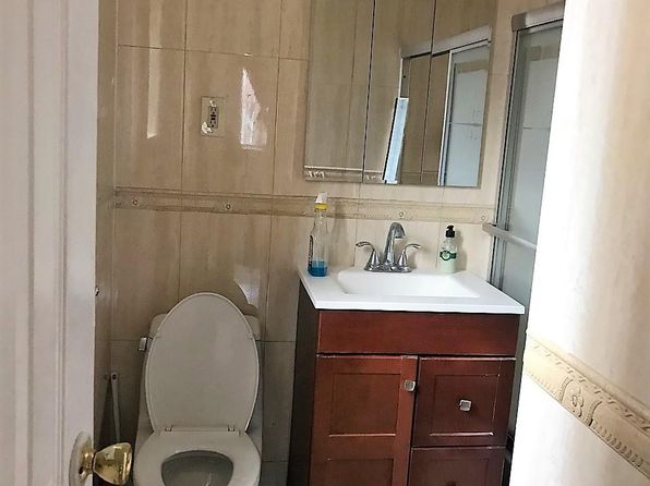 263 Robinson Ave Bronx Ny 10465 Zillow