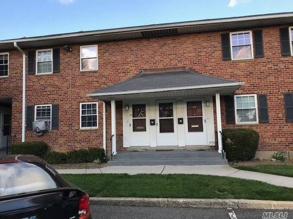 Levittown NY Condos & Apartments For Sale - 1 Listings | Zillow