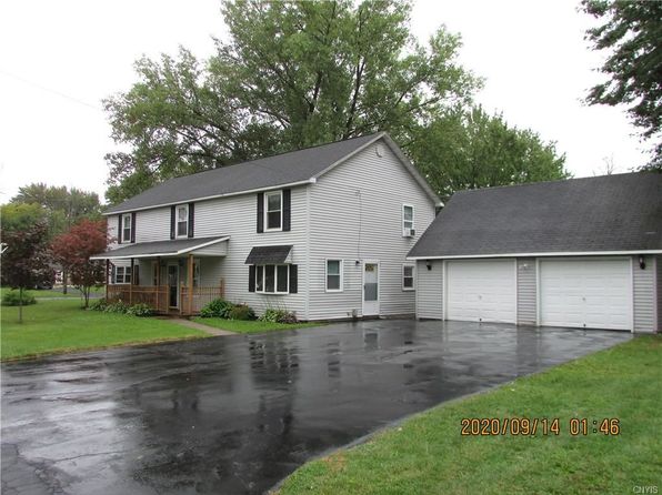 702 Winchester Rd East Syracuse Ny 13057 Zillow