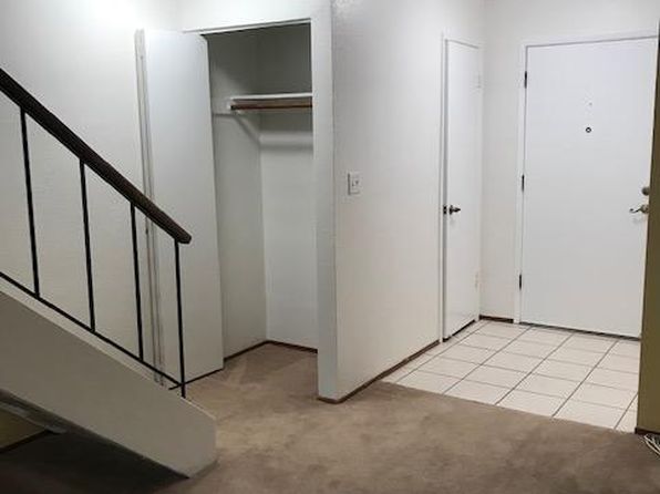 158 Crescent Plz Pleasant Hill Ca 94523 3 Bed 3 Bath Kitchen Floor Plans Living Room With Fireplace Downtown Living