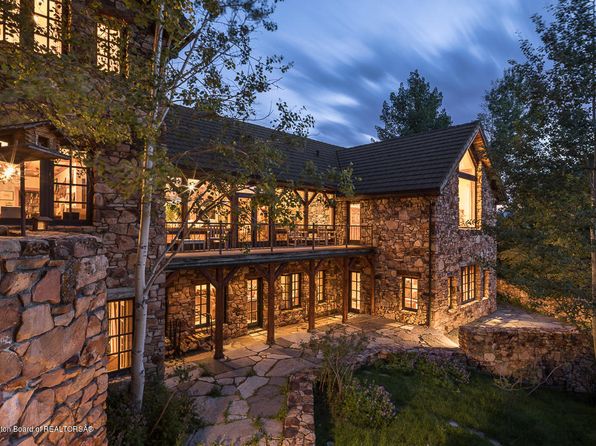 Wyoming Luxury Homes For Sale 5 444 Homes Zillow