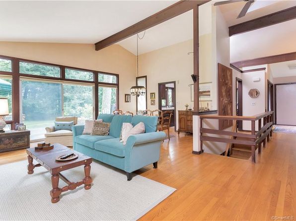 On Top Floor Town Of Pound Ridge Real Estate Town Of Pound