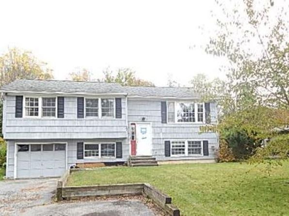 Attached Garage Glens Falls Real Estate 1 Homes For Sale Zillow