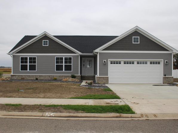 Gas Stove Highland Real Estate Highland Il Homes For Sale Zillow