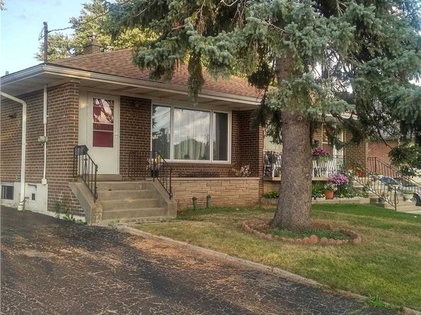 93 Larkfield Dr Toronto On M3b 2h6 Mls C4527923 Zillow