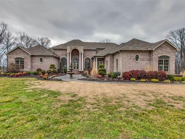 3933 Lakebrook Dr Murfreesboro Tn 37130 Zillow