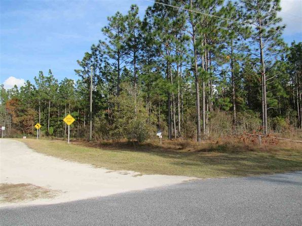 homes for sale in lee florida