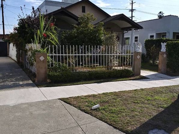 Duplex For Sale In East La