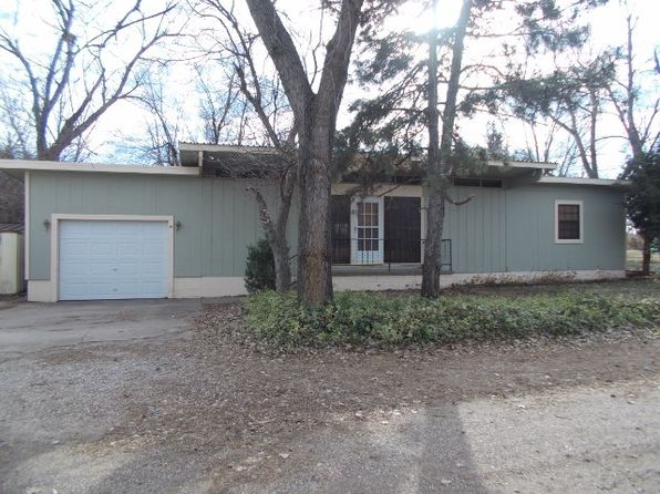 Winfield Real Estate - Winfield KS Homes For Sale | Zillow