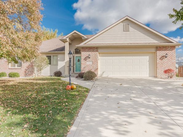 Oversized Garage Fort Wayne Real Estate Fort Wayne In Homes