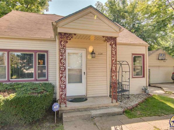 topeka houses for sale