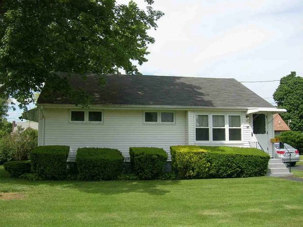 Swansea Real Estate Swansea Ma Homes For Sale Zillow
