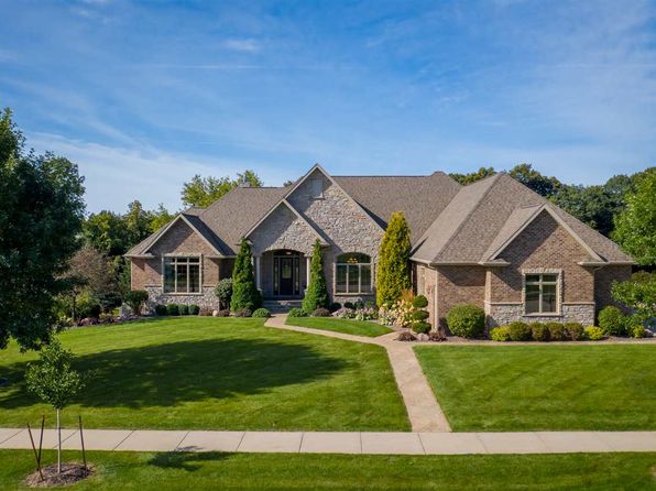 Vaulted Ceilings Appleton Real Estate Appleton Wi Homes For