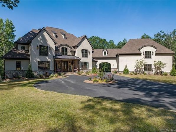 Concord NC Luxury Homes For Sale - 425 Homes | Zillow