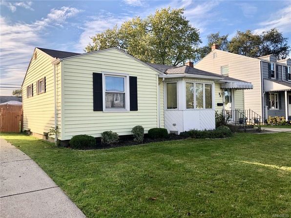 2 Car Garage Tonawanda Real Estate Tonawanda Ny Homes For Sale