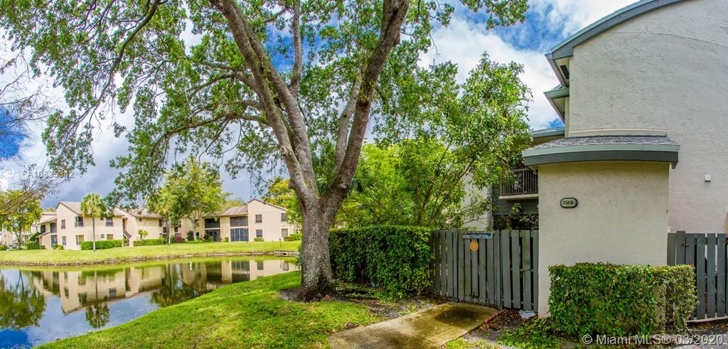 3569 Cocoplum Cir # 3485