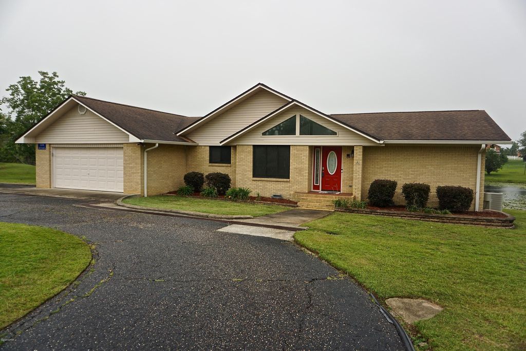 3214 Lake Place Dr