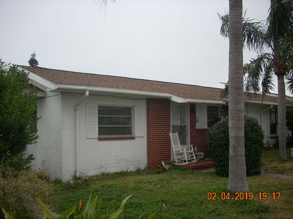 513 Eastwood Ln