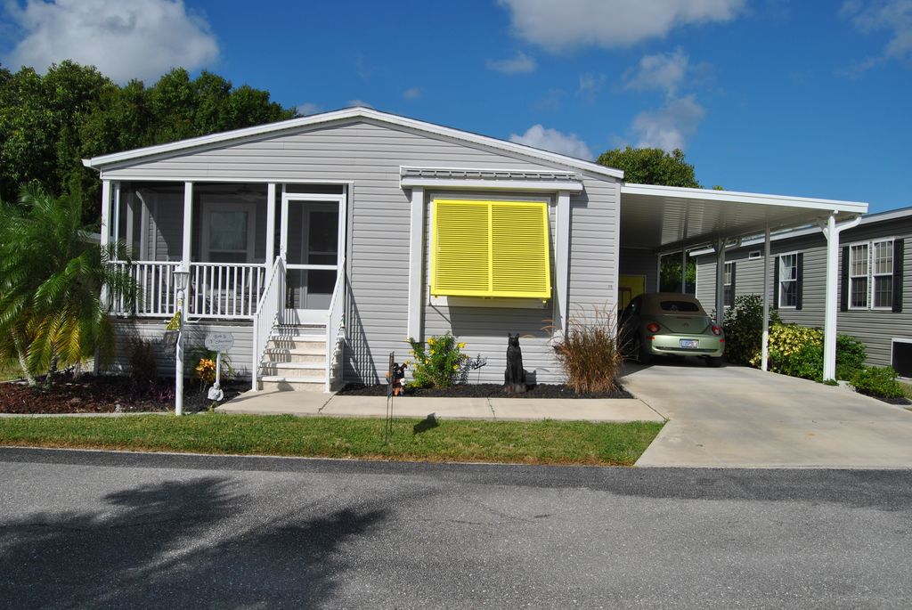 24300 Airport Rd LOT 75