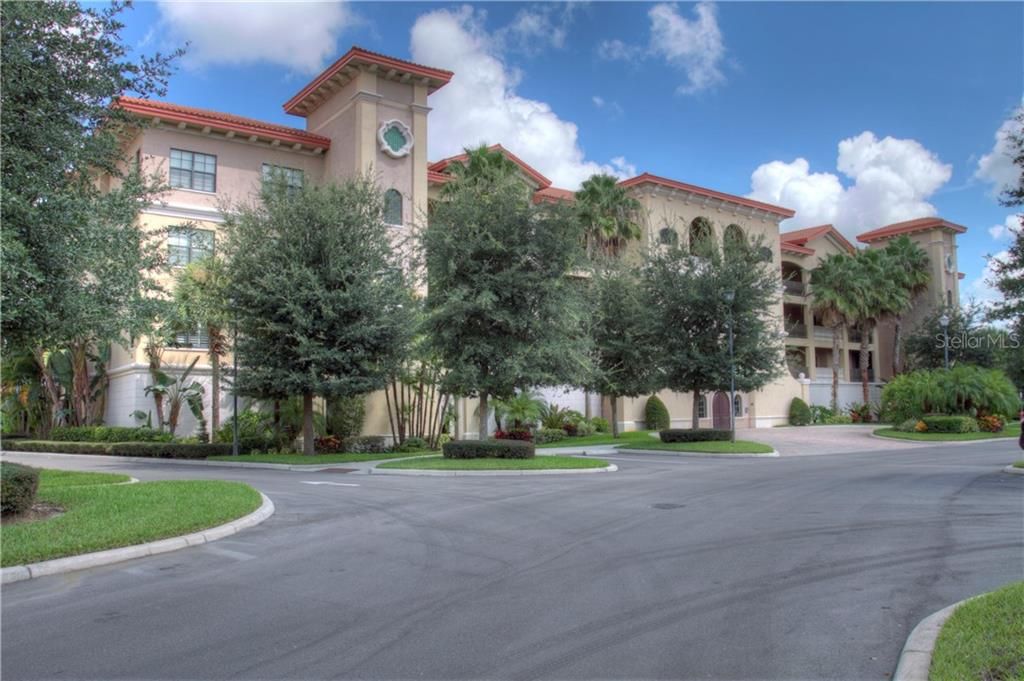 7710 Lake Vista Ct UNIT 202