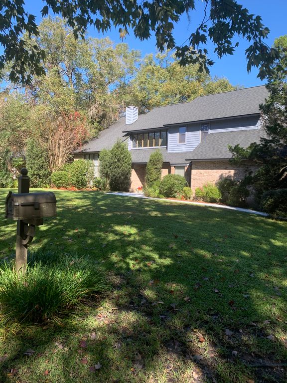 2523 Shalimar Ln