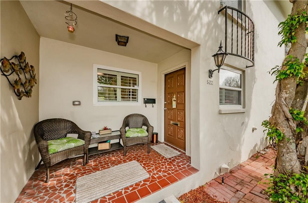 2700 Bayshore Blvd APT 522
