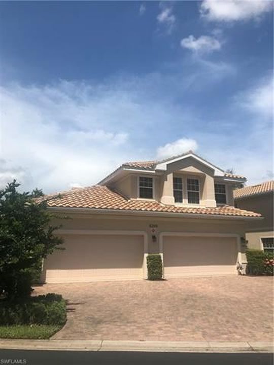 8200 Saratoga Dr APT 401