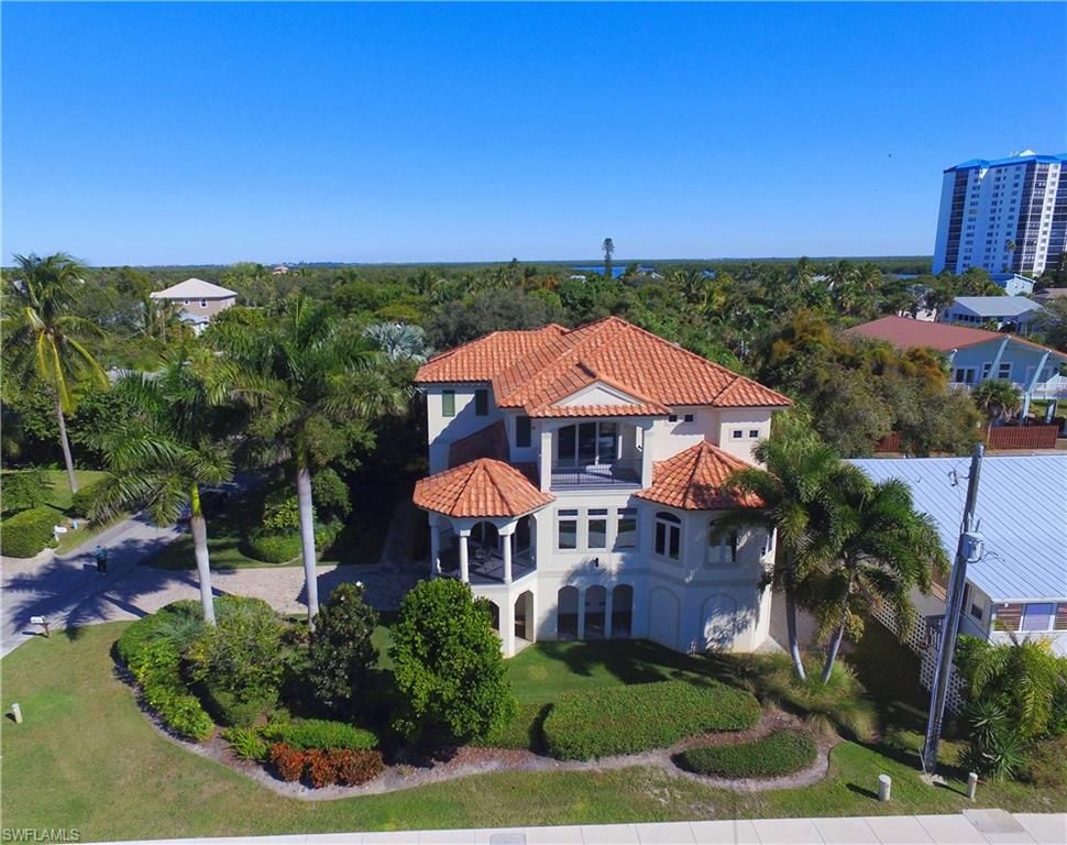 110 Sabal Dr