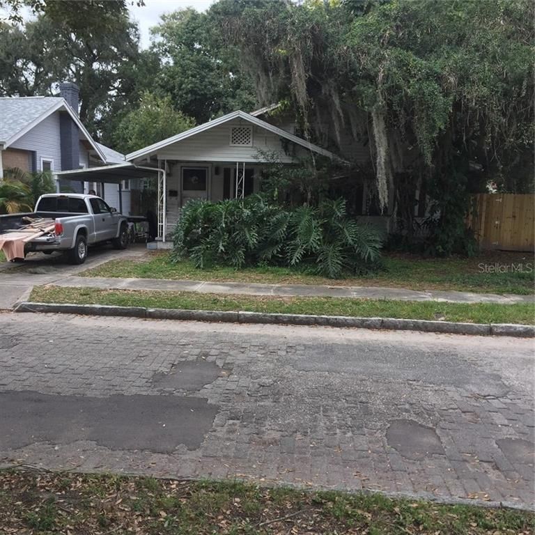 4012 N Seminole Ave